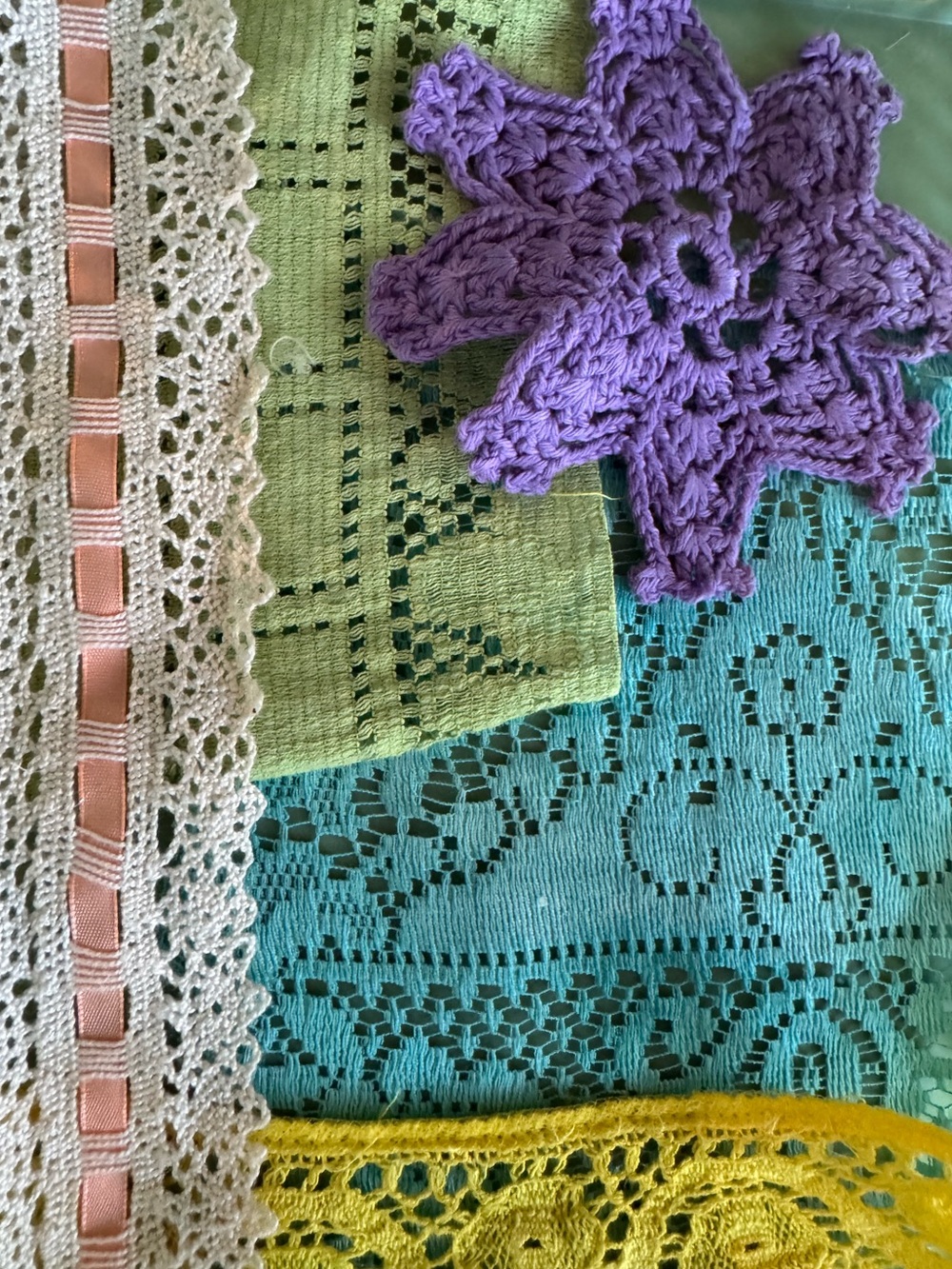 Vintage 75+ Fabric Scrap Lace Embroidery Crochet Slow SewJunk Journal - Picture 3 of 11